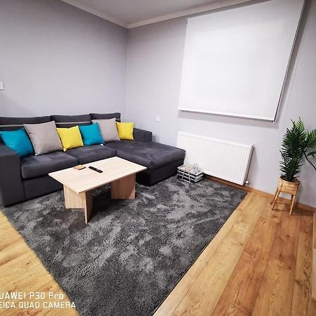 Θα Νιώθετε Σαν Στο Σπίτι Σας! Apartment Komotini Exterior photo